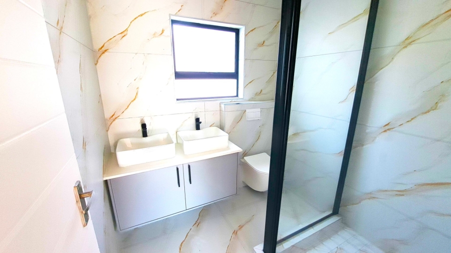 3 Bedroom Property for Sale in Sandown Western Cape